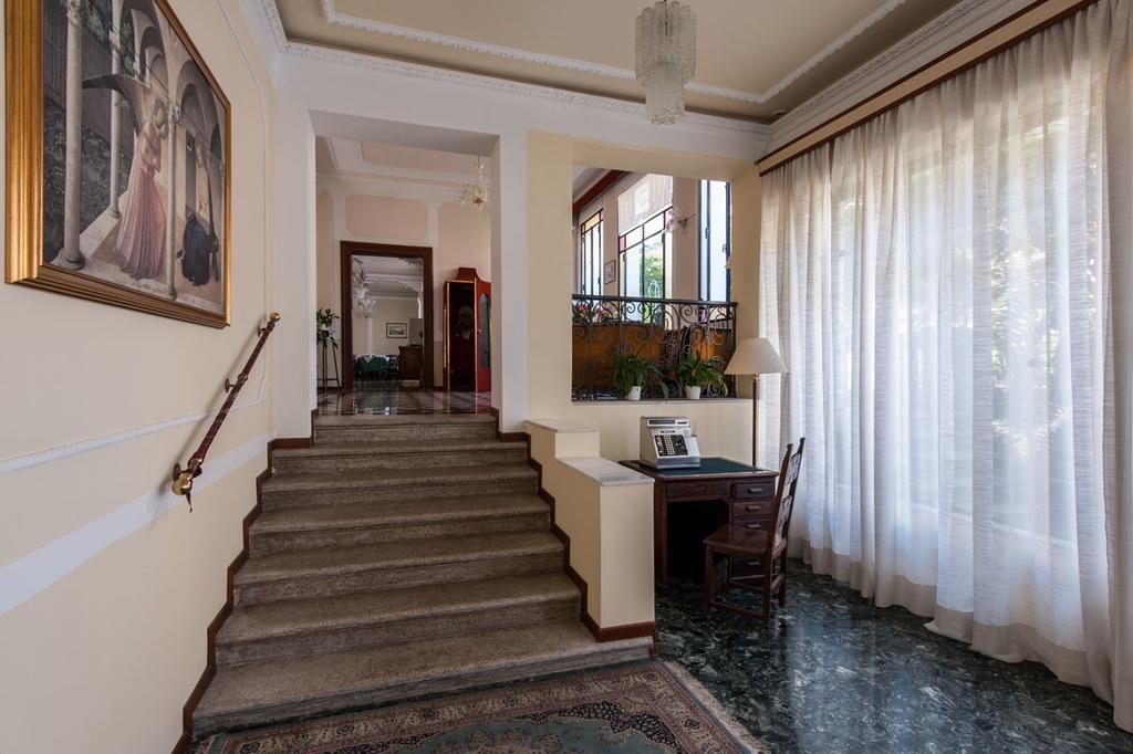 Hotel Byron Lido di Venezia Екстер'єр фото